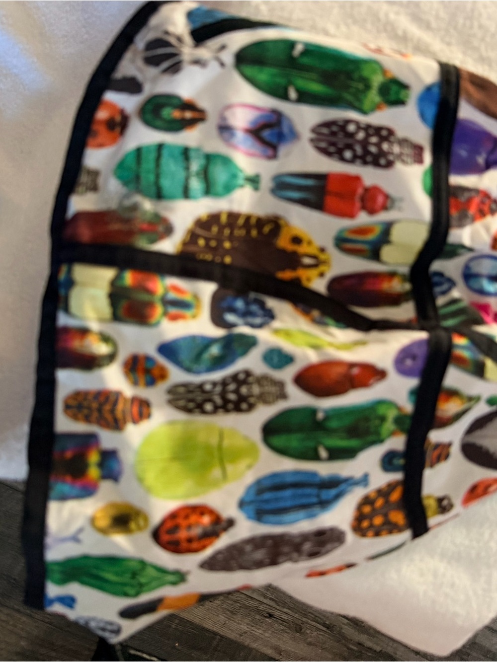 Rare lululemon  Beetle Print Accessory Bag - Vibrant Bug Pattern